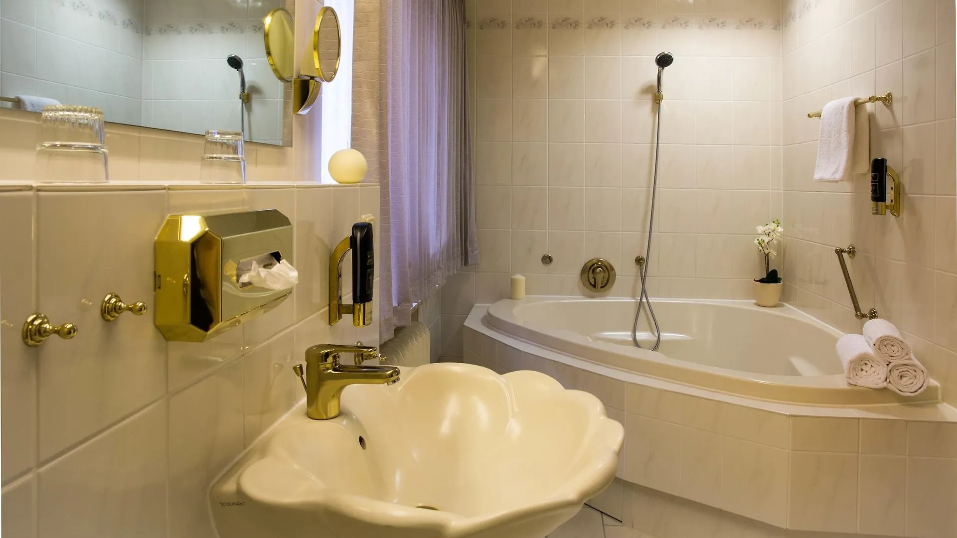 Hotel Wittelsbach Am Kurfuerstendamm Berlim